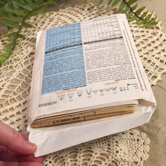 Victorian Era Style Costume Dress Pattern Unused - Picture 11 of 16